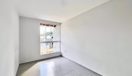 Casa com 2 dormitórios para alugar, 79 m² por R$ 2.750,00/mês - Boa Vista - Blumenau/SC