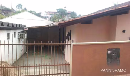 Casa com 3 dormitórios para alugar, 89 m² por R$ 2.029,00/mês - Ponta Aguda - Blumenau/SC