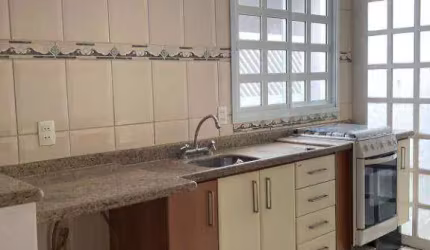 Casa Terrea Reformada Vianelo com 3 dorm