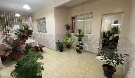 casa de 4 quartos em condomínio no Jardim Leblon - CA00598