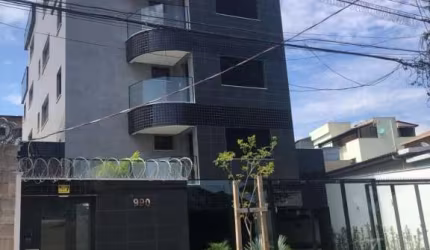Cobertura de 4 qtos com varanda em ótima localização no B. Itapoã - AP3103