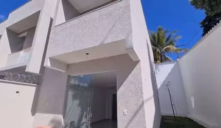 Casa Independente de 3 qtos com 2 vagas no B. Planalto - CA3019