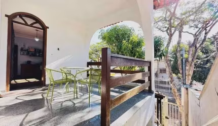 Casa Colonial de 3 quarto(s),  Santa Amélia, Belo Horizonte - CA3331