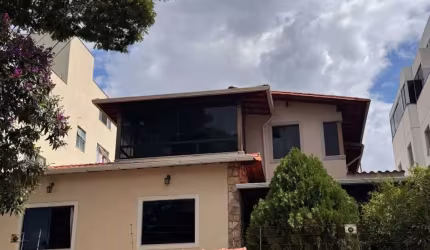 Casa de 4 quartos 1 suíte no Santa Mônica, oportunidade - CA00191