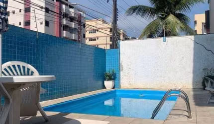 Sobrado com 2 dormitórios para alugar, 70 m² por R$ 2.300,00/mês - Astúrias - Guarujá/SP