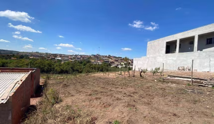 Terreno à venda, 300 m² por R$ 95.000,00 - Estância Climatérica Ipê - Jarinu/SP