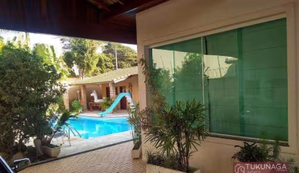 Casa com 5 dormitórios à venda, 720 m² por R$ 2.100.000,00 - Jardim Estância Brasil - Atibaia/SP