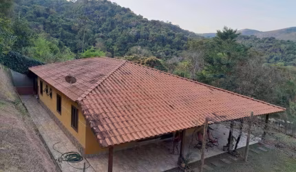 Chácara com 3 dormitórios à venda, 2000 m² por R$ 980.000,00 - Ferreiras - Nazaré Paulista/SP