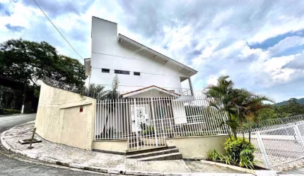 Sobrado à venda por R$ 2.900.000,00 - Jardim Ibiratiba - São Paulo/SP