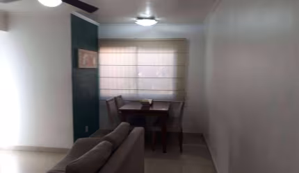 Apartamento em Condomínio Fechado com Infraestrutura Completa e Conveniência no Local - Reformado e Moderno!