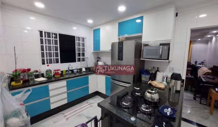 Sobrado com 2 dormitórios à venda, 125 m² por R$ 660.000 - Jardim Popular - Arujá/SP