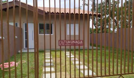 Casa Térrea com 2 dormitórios à venda, 56 m² por R$ 405.000 - Jardim Santo Antônio - Atibaia/SP