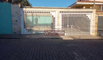 Linda Casa  com 3 dormitórios e 3 suítes, e edícula com 2 dormitórios à venda, 250 m² por R$ 1.700.000 - Vila Milton - Guarulhos/SP
