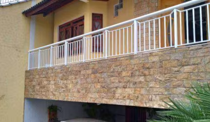 Sobrado com 4 dormitórios à venda, 400 m² por R$ 2.128.000,00 - Vila Galvão - Guarulhos/SP
