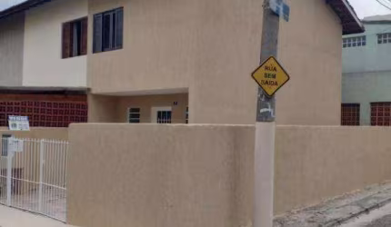 Sobrado com 2 dormitórios à venda, 82 m² por R$ 335.000,00 - Vila das Palmeiras - Guarulhos/SP