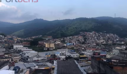 Sobrado Para Vender com 6 quartos 2 suítes no bairro Laranjeiras em Caieiras