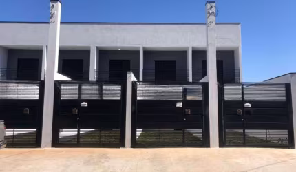 Sobrado Para Vender com 2 quartos 2 suítes no bairro Parque vitória  em Franco Da Rocha