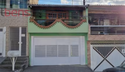 Sobrado Para Vender com 4 quartos 2 suítes no bairro Laranjeiras em Caieiras
