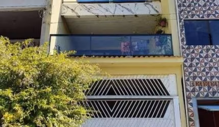Sobrado Para Vender com 2 quartos 1 suítes no bairro Serpa em Caieiras