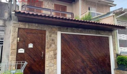 Sobrado Para Vender com 3 quartos 1 suítes no bairro Serpa em Caieiras