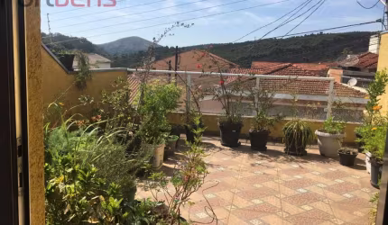 Sobrado Para Vender com 6 quartos no bairro Região Central em Caieiras