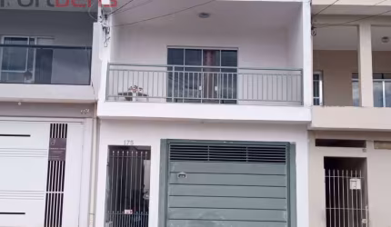 Sobrado Para Vender com 2 quartos no bairro Laranjeiras em Caieiras