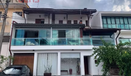 Sobrado Para Vender com 4 quartos 1 suítes no bairro Nova Caieiras em Caieiras