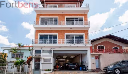 Prédio / Edifício Inteiro Comercial Para Alugar com 15 Salas no bairro Região Central em Caieiras