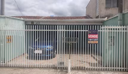 Casa - Padrão, para Venda em São José dos Pinhais/PR
