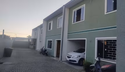 Casa - Sobrado Padrão, para Venda em Curitiba/PR
