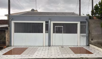 Casa - Padrão, para Venda em Curitiba/PR