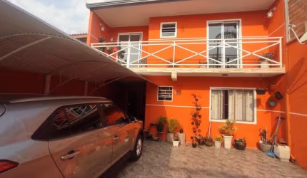 Casa - Sobrado Padrão, para Venda em Curitiba/PR