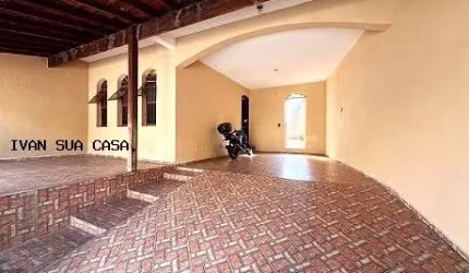 Casa 4 dormitórios ou + para Venda em Várzea Paulista, Vila Tupi, 4 dormitórios, 1 suíte, 2 banheiros, 4 vagas