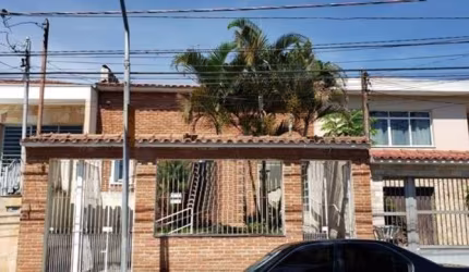 Sobrado comercial para Venda na Bortolândia, excelente localização, próximo ao comércios e serviços.