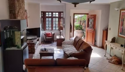 Sobrado residencial para Venda no Jardim Virginia Bianco, local privilegiado, próximo ao Mercado Pão de Açúcar, 3 dorms(1 suíte) e 2 vagas