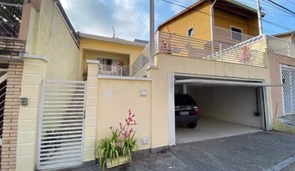 Sobrado residencial para Venda no Mandaqui, ótima localização, ao lado da Avenida Direitos Humanos. 4 dormitórios (1 suíte) e 2 vagas de garagem