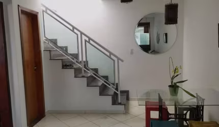 Sobrado em condomínio fechado para Venda na Vila Nova Mazzei, ótima localização, à 10 minutos do Shopping Metrô Tucuruvi, 2 suítes e 1 vaga de garagem