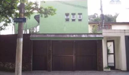 Lindo Sobrado de esquina no Jardim Guapira, ao lado do Clube Guapira, 4 dorms(2 suítes) e 4 vagas