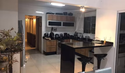 SOBRADO RESIDENCIAL À VENDA, NO JAÇANÃ, ÓTIMA LOCALIZAÇÃO, 3 DORMITÓRIOS E 2 VAGAS DE GARAGEM