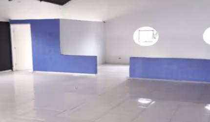 Casa comercial para Locação na Vila Isolina Mazzei, excelente localização, travessa da Av Luiz Dumont Villares, próximo ao Metrô Parada Inglesa