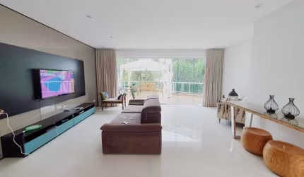 Casa residencial para Venda no Tremembé, excelente local, ao lado da Av. Nova Cantareira, 3 suítes, lazer e 8 vagas