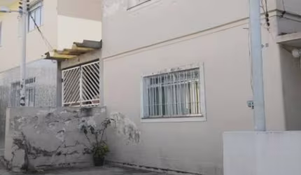 Sobrado residencial para Venda na Vila Ede, ótima localização, ao lado da Av. Júlio Buono, 3 dormitórios (1 suíte) e 1 vaga