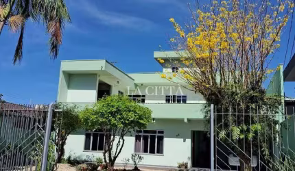 Sobrado com 5 dormitórios à venda, 350 m² por R$ 1.350.000,00 - São Judas - Itajaí/SC