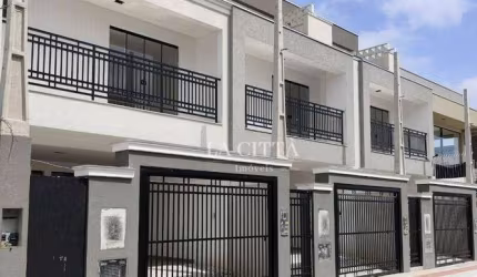 Sobrado com 2 dormitórios à venda, 172 m² por R$ 1.165.000,00 - São Judas - Itajaí/SC