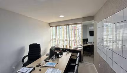 Sala à venda, 108 m² por R$ 1.500.000,00 - Centro - Itajaí/SC
