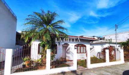 Casa com 3 dormitórios, 254 m² - venda por R$ 980.000,00 ou aluguel por R$ 3.398,85/mês - Dom Bosco - Itajaí/SC