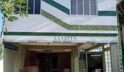 Sobrado com 3 dormitórios à venda, 185 m² por R$ 700.000,00 - São Vicente - Itajaí/SC