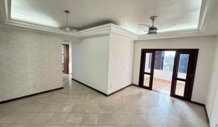 APARTAMENTO A VENDA EM BROTAS 3/4 com varanda - 98m²