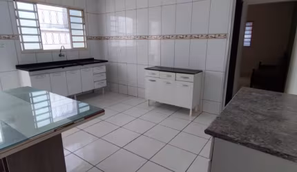 Excelente Casa Térrea no Jardim dom Bosco em Sumaré.