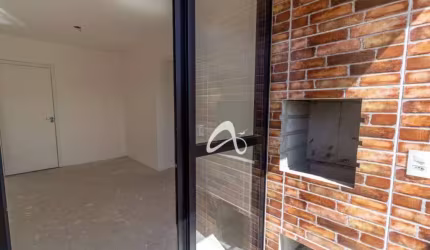Apartamento novo à venda, sacada com churrasqueira, 2 quartos no Bairro Boqueirão, Curitiba/PR.